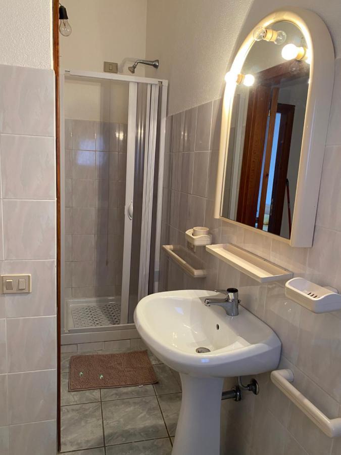 Case Vacanze Dany Budoni Exterior photo