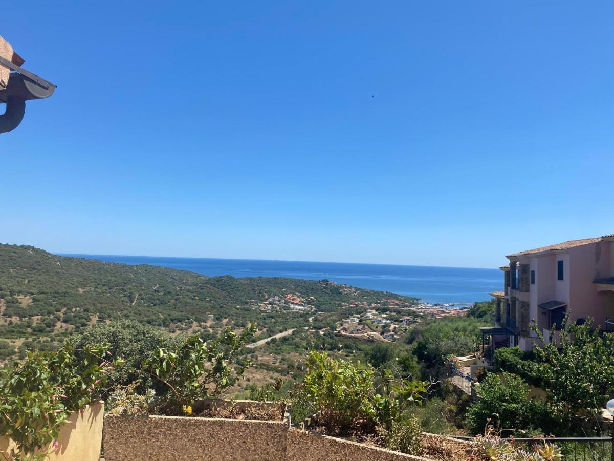 Case Vacanze Dany Budoni Exterior photo